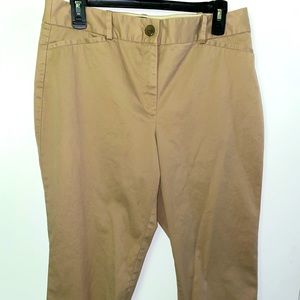 Size 10 Talbots tan khaki curvy Capri pants